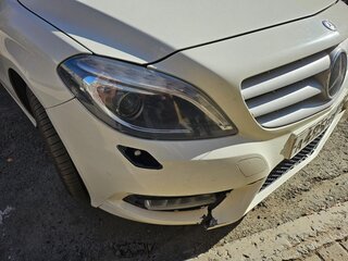 2014 Mercedes-Benz B-Класс 180 II (W246), белый, 900000 рублей, вид 4