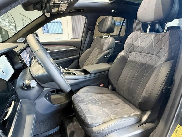 2026 Geely Monjaro I Рестайлинг, серебристый, 4954990 рублей - вид 5