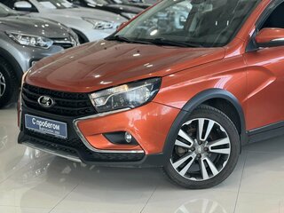 2019 Lada (ВАЗ) Vesta SW Cross I, оранжевый, 980000 рублей, вид 2