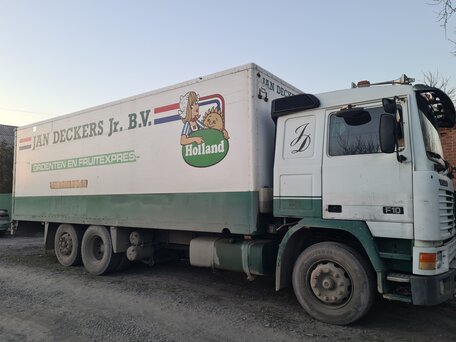 1990 Volvo F-Series, белый, 1150000 рублей, вид 3