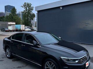 2017 Volkswagen Passat B8, чёрный, 1820000 рублей, вид 3