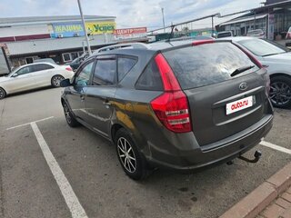 2011 Kia Ceed I Рестайлинг, серебристый, 700000 рублей, вид 4
