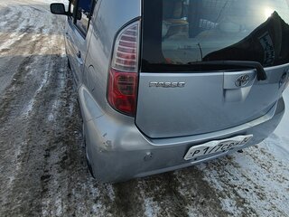 2009 Toyota Passo I (C10), серебристый, 280000 рублей, вид 3