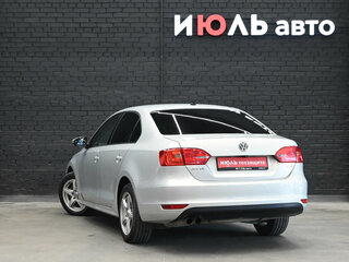 2014 Volkswagen Jetta VI, серый, 950000 рублей, вид 4