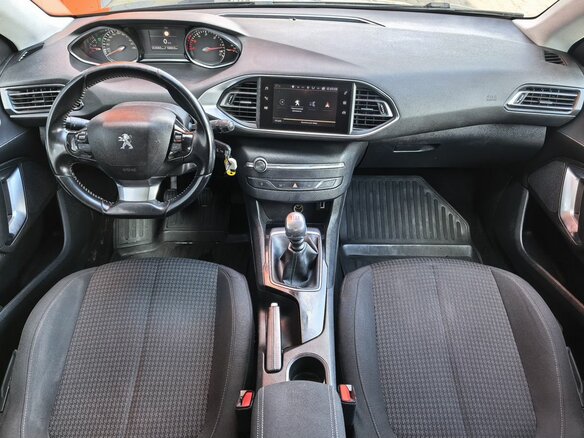 2019 Peugeot 308 II Рестайлинг, чёрный, 1079000 рублей - вид 5
