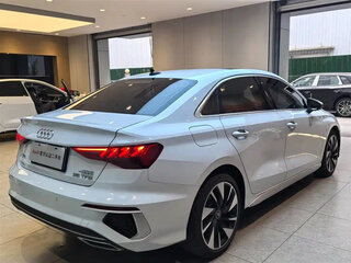 2023 Audi A3 35 TFSI Long IV (8Y), белый, 2050000 рублей, вид 3