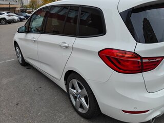 2018 BMW 2 серии Gran Tourer Gran Tourer 218d F46 Рестайлинг, белый, 1980000 рублей, вид 5
