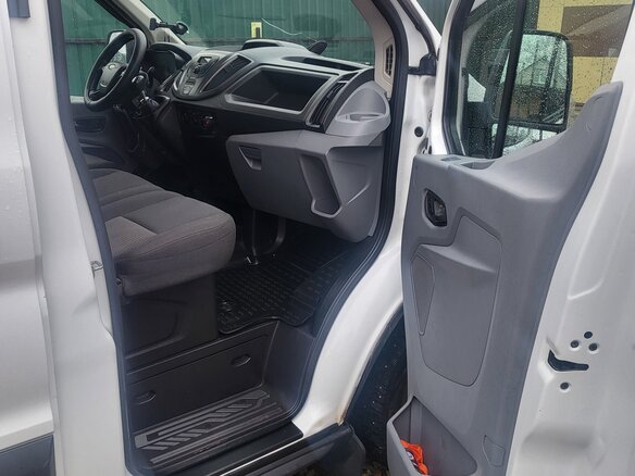 2016 Ford Transit, белый, 1700000 рублей - вид 2