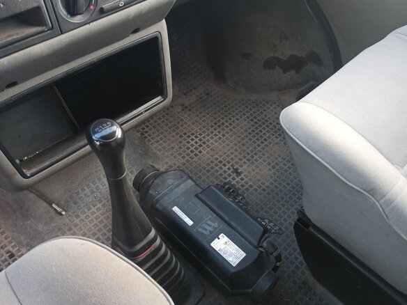 2000 Volkswagen Transporter, белый, 450000 рублей