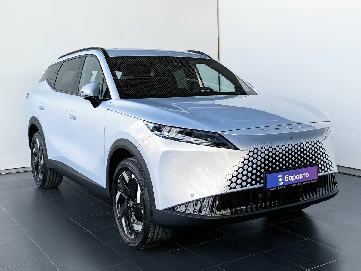 Открыть фотографии: Omoda C7