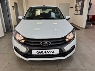 2026 Lada (ВАЗ) Granta I Рестайлинг, белый, 1188000 рублей, вид 2