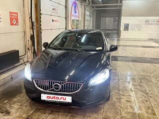 2017 Volvo V40 II Рестайлинг, чёрный, 1550000 рублей, вид 2