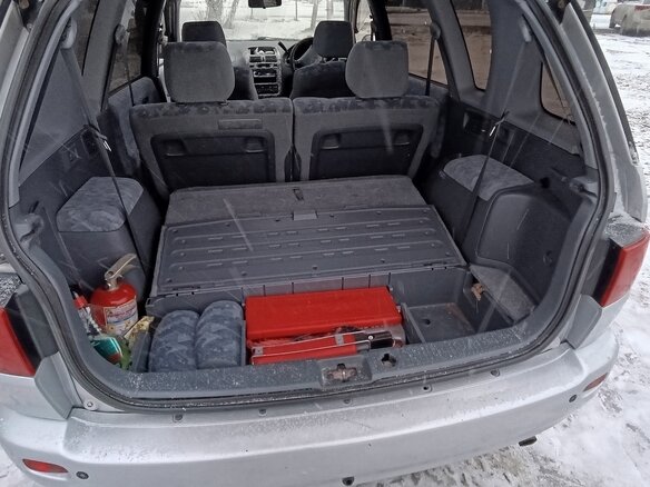 1998 Toyota Ipsum I (M10), серебристый, 500000 рублей - вид 14