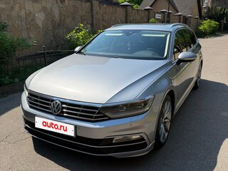 2017 Volkswagen Passat DSG7 B8, серый, 2350000 рублей, вид 3