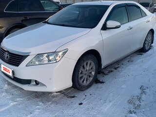 2014 Toyota Camry VII (XV50), белый, 1700000 рублей, вид 1