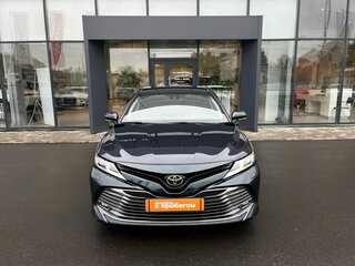 2018 Toyota Camry VIII (XV70), синий, 1980000 рублей, вид 2