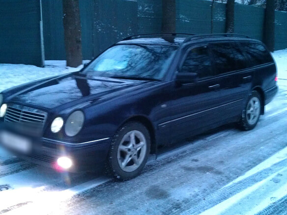 1997 Mercedes-Benz E-Класс 230 II (W210, S210), синий - вид 3