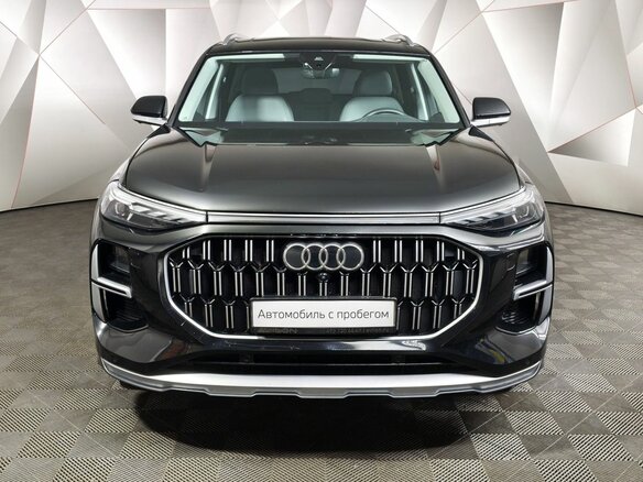 2023 Audi Q6 45 TFSI, чёрный, 5875150 рублей - вид 6