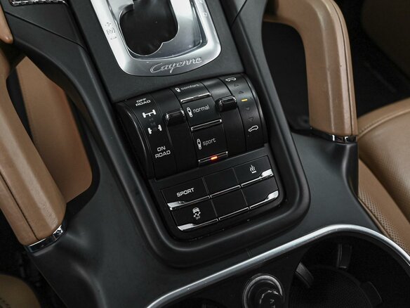 2014 Porsche Cayenne S Diesel II (958), чёрный, 3715000 рублей - вид 11