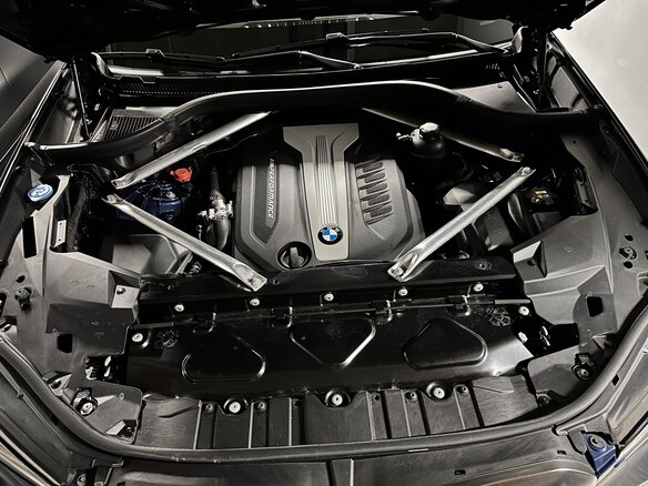 2019 BMW X5 M50d IV (G05/G18), синий, 6500000 рублей - вид 12