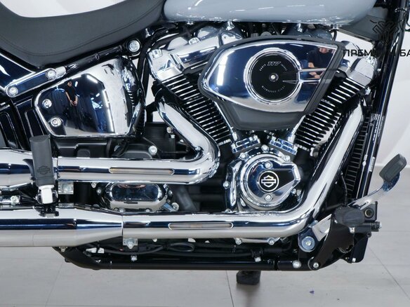 2025 Harley-Davidson Breakout, серый, 3199000 рублей - вид 9