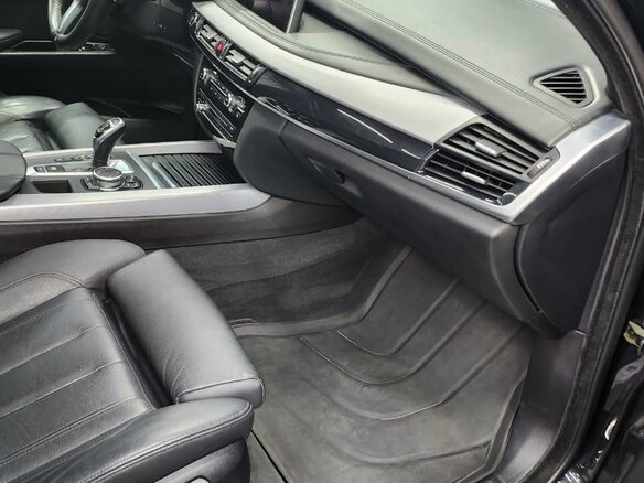 2016 BMW X5 40d III (F15), чёрный, 3650000 рублей - вид 8