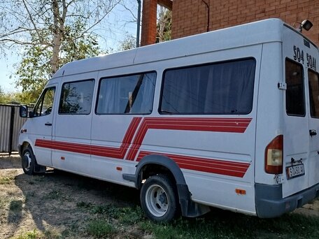 2001 Mercedes-Benz Sprinter Classic, белый, 1000000 рублей, вид 4