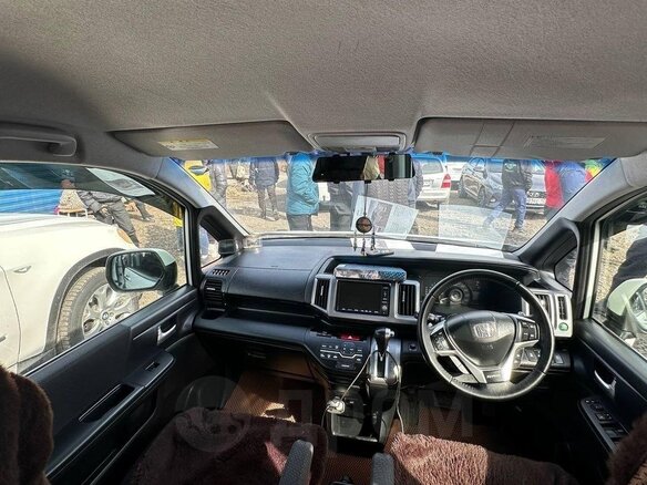 2012 Honda Stepwgn Spada IV Рестайлинг, белый, 2000000 рублей - вид 11