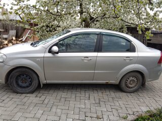 2008 Chevrolet Aveo I Рестайлинг, серебристый, 290000 рублей, вид 3