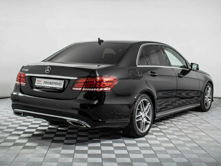 2013 Mercedes-Benz E-Класс 200 IV (W212, S212, C207) Рестайлинг, чёрный, 2133000 рублей, вид 5