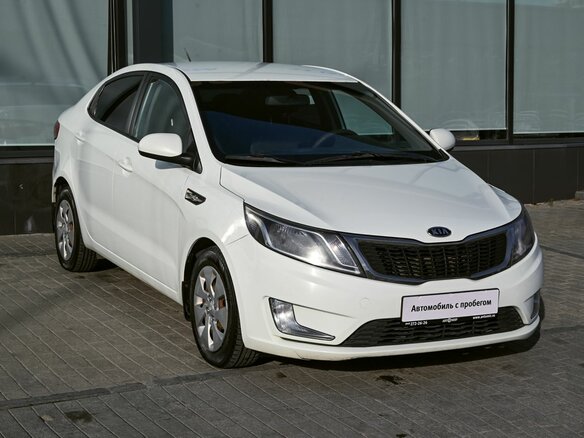 2012 Kia Rio 4-speed III, белый, 837000 рублей - вид 6