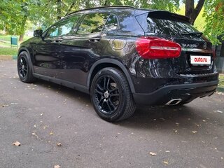 2014 Mercedes-Benz GLA 200 I (X156), фиолетовый, 1700000 рублей, вид 4