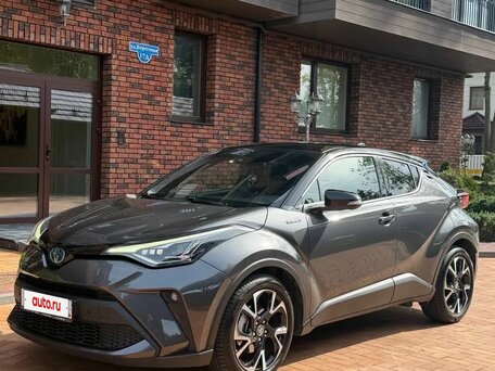 2020 Toyota C-HR I Рестайлинг, серый, 2800000 рублей, вид 3