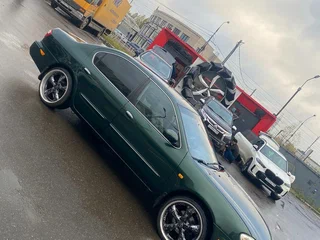 2001 Nissan Maxima V (A33), зелёный, 999999 рублей, вид 1