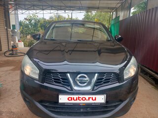 2013 Nissan Qashqai I Рестайлинг, чёрный, 930000 рублей, вид 2