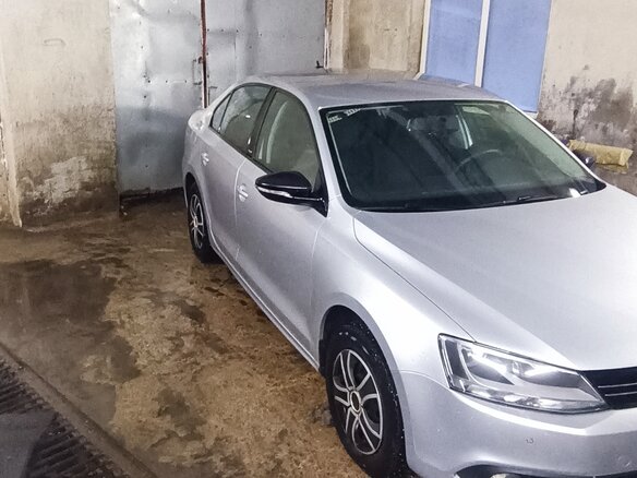 2014 Volkswagen Jetta VI Рестайлинг, серебристый, 850000 рублей - вид 8