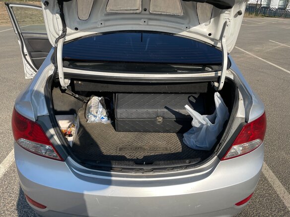 2011 Hyundai Solaris I, серебристый, 750000 рублей - вид 14