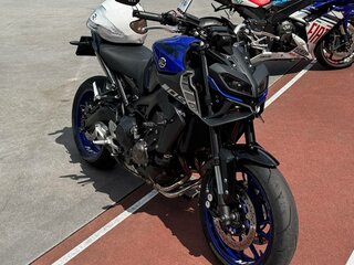 2019 Yamaha MT-09 (FZ-09), синий, 875000 рублей, вид 5