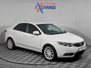 2011 Kia Cerato 5-speed II, белый, 555000 рублей, вид 3