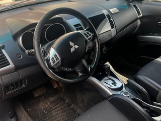 2010 Mitsubishi Outlander II Рестайлинг, серый, 800000 рублей, вид 4