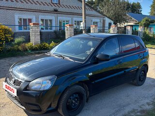2009 Kia Rio II Рестайлинг, чёрный, 480000 рублей, вид 1