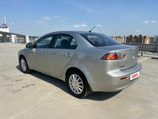2014 Mitsubishi Lancer X Рестайлинг, серебристый, 920010 рублей, вид 5
