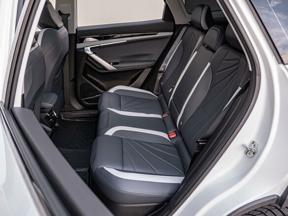 2024 Geely Atlas II, белый, 3099000 рублей - вид 8