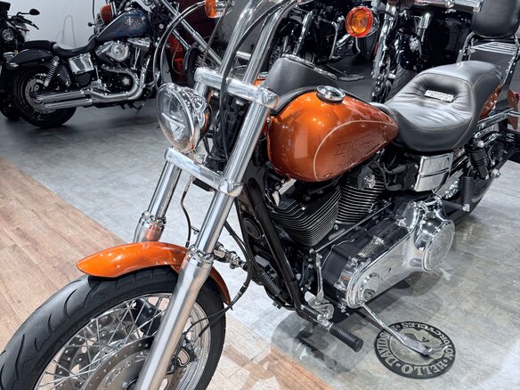 2015 Harley-Davidson Dyna Low Rider, золотистый, 1199000 рублей - вид 9