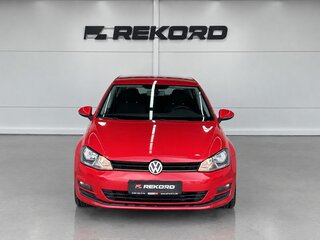 2014 Volkswagen Golf VII, красный, 1349000 рублей, вид 5