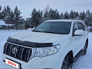 2017 Toyota Land Cruiser Prado 150 Series Рестайлинг 2, белый, 4900000 рублей, вид 1