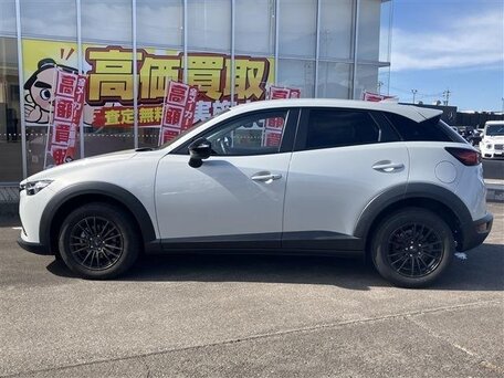 2023 Mazda CX-3 I Рестайлинг, белый, 1490000 рублей, вид 4