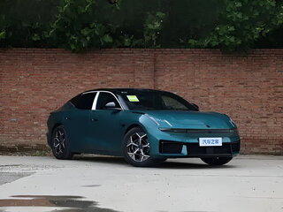 2026 Lynk & Co 10 38.2 kWh, синий, 5900000 рублей, вид 3