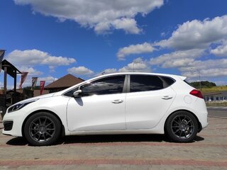 2016 Kia Ceed II Рестайлинг, белый, 1990000 рублей, вид 3