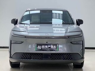 2026 Toyota bZ3X 58.3 kWh, серебристый, 2920000 рублей, вид 4